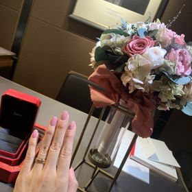 【カルティエ(Cartier)の口コミ】 長年人気の伝統のあるデザインで、歳を取ってからもおしゃれに身につけら…