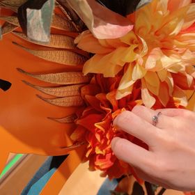 【アイプリモ(I-PRIMO)の口コミ】 オプションで内側に石を入れることができます。誕生石や記念日月の石など…