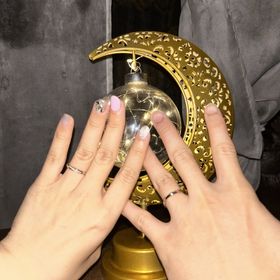 【銀座ダイヤモンドシライシの口コミ】 シンプルで普段使いもしやすく華やかさもありとても可愛いく気に入ってい…