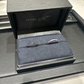 【ラザール ダイヤモンド(LAZARE DIAMOND)の口コミ】 ウェーブのデザインを探していてハーフエタニティのようにどこから見ても…