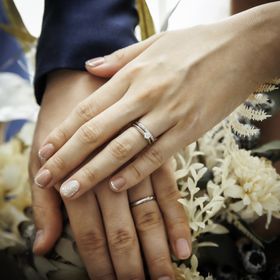 【ティファニー(Tiffany & Co.)の口コミ】 ◾︎指輪のデザイン
時代に廃れないデザインです。
自分が60.70歳になった時…