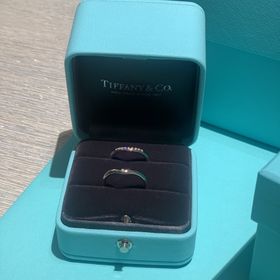 【ティファニー(Tiffany & Co.)の口コミ】 ダイヤが入ってるかつ普段使いしたいのでダイヤが表にあまり出ていないデ…