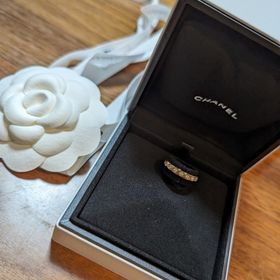 【シャネル(CHANEL)の口コミ】 婚約指輪として旦那さんが選んでくれてプレゼントして頂きました。とって…
