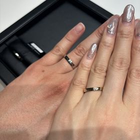 【ラザール ダイヤモンド(LAZARE DIAMOND)の口コミ】 ダイヤモンドの見え方が本当に綺麗でいろいろな角度から上品に見えるとこ…