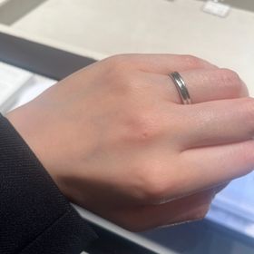 【ブシュロン(BOUCHERON)の口コミ】 夫婦でお揃いの指輪もいいかも、と夫が見つけてきてくれたのがブシュロン…