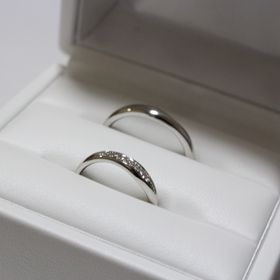 【CAFERING(カフェリング)の口コミ】 ２つ、３つ迷ってたのですが、見るだけではなく試着しつつ悩みに悩んで1番…