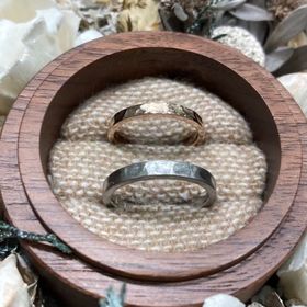 【鎌倉彫金工房の口コミ】 自分達でお互いの指輪を作りました。
何よりも1から手作りでお互いに想い…