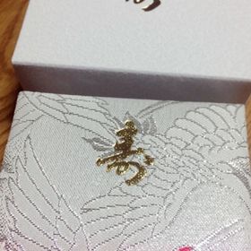 【カオキ　ダイヤモンド専門卸直営店の口コミ】 とにかくキラキラしている指輪がよくて、メレを選択しました。デザインも…