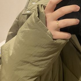 【ENUOVE(イノーヴェ)の口コミ】 ゴールドで表面にはダイヤが埋まっており、どんな場面でもキラキラ輝いて…