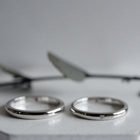 【CRAFY(クラフィ)の口コミ】 なるべくシンプルなデザインにしたいと考え、毎日どの服にも合うようにし…