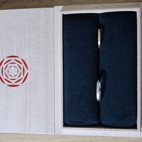 【出雲結(いずもゆい)の口コミ】 指輪のデザインはスッキリとしたものが多く、日常でつけていても馴染みや…