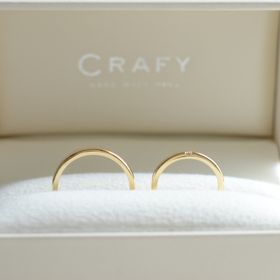 【CRAFY(クラフィ)の口コミ】 たくさんの中から予定している金額や
指輪の太さやデザインや、ダイヤを入…