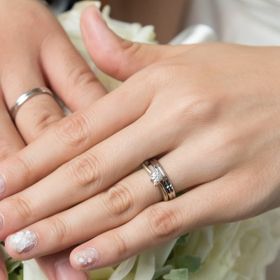 【杢目金屋(もくめがねや)の口コミ】 植物系デザインのかわいい指輪にしたいと相談していましたが、既製品では…