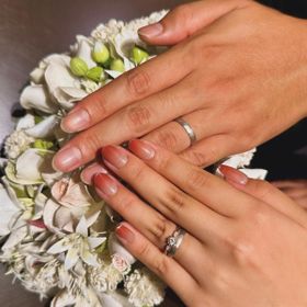 【TANZO.(鍛造指輪)の口コミ】 傷が付きにくく丈夫なものを希望していたので、強度のある鍛造の指輪を作…