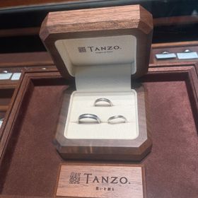 【TANZO.(鍛造指輪)の口コミ】 フルオーダーでデザインを決めれて、素材・色も自分の想像通りに作ること…