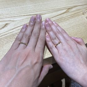 【出雲結(いずもゆい)の口コミ】 マット加工ができて自分だけの指輪を作ることができます。
お互いの誕生石…