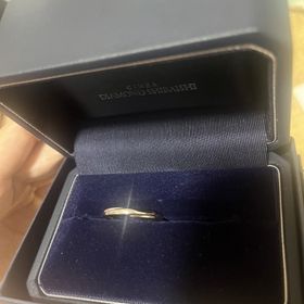 【エクセルコダイヤモンド(EXELCO DIAMOND)の口コミ】 シンプルだけどシンプルすぎず、手にも馴染んでデザインが一番の決め手で…