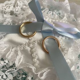 【Ailes(エール)の口コミ】 旦那さんはゴールドにヴィンテージ風に、私はピンクゴールドに艶消し加工…