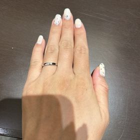 【TANZO.(鍛造指輪)の口コミ】 旦那と全く同じではなく隣に並べて似ているように見えるようにしました。…