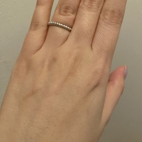 【ヴァン クリーフ＆アーペル(Van Cleef & Arpels)の口コミ】 バンクリーフアーペルでも有名な形であること、また結婚指輪としてだけで…