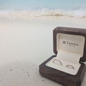 【TANZO.(鍛造指輪)の口コミ】 シンプルではありますが、飽きのこないデザインを話し合って決めました。…
