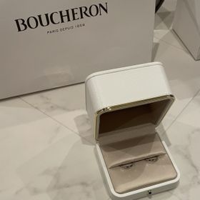 【ブシュロン(BOUCHERON)の口コミ】 ファセットとクルドパリで悩みました。
店舗に行く前は絶対にファセットに…