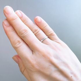 【銀座ダイヤモンドシライシの口コミ】 ずっとつけていられるものを探していました。
接客も丁寧で好感がもてまし…