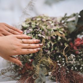 【YUKA HOJO(ユカホウジョウ)の口コミ】 他にない可愛いデザインに一目惚れしました。
マンゴーの木の下でゆっくり…