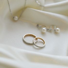 【STAR JEWELRY(スタージュエリー)の口コミ】 シンプルだけどプラチナの内部がゴールドという、さり気ないおしゃれ感が…