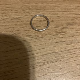 【ヴァンドーム青山(VENDOME AOYAMA)の口コミ】 普段からファッションに合わせて色々なリングをつけるので、その邪魔にな…