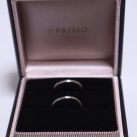 【アイプリモ(I-PRIMO)の口コミ】 デザインがウェーブなので指が綺麗に見えます。指輪1周にデザインが入って…