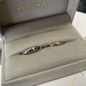 【mina.jewelry(ミナジュエリー)の口コミ】 取り扱っている素材は定番ものだと思うが、表面の加工や刻印など細かにオ…