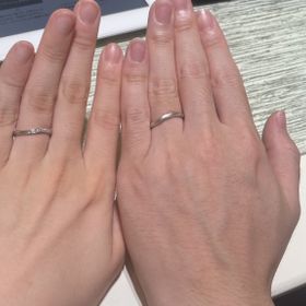 【TRECENTI(トレセンテ)の口コミ】 絶妙なウェーブの形とそれにあうダイヤモンドとマット加工がおすすめです…