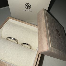 【彩乃瑞(IRONOHA)】の口コミ とてもシンプルなデザインですが、形がとてもおしゃれです。指がとても綺麗...