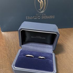 【銀座ダイヤモンドシライシの口コミ】 プラチナリング、ダイヤモンドの質が良かったです。メンズリングもVライン…