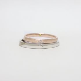 【紡ぎ輪(つむぎわ)の口コミ】 シンプルかつ可愛いデザインで､2つ重ねて桜模様になるのがオススメです。
…