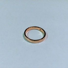 【AURORA GRAN(オーロラグラン)の口コミ】 妻が大好きなブランドです。基本女性向けで細みのデザインが中心のブラン…