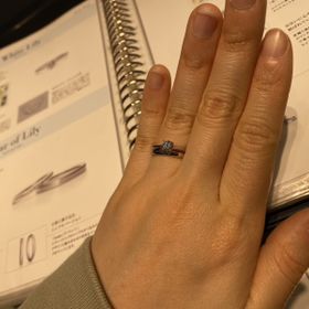 【銀座ダイヤモンドシライシの口コミ】 着け心地がとてもいいです！長時間つけていても違和感がありません。結婚…