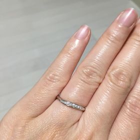 【TASAKI(タサキ)の口コミ】 リング幅の細いものを探しており、それなりにダイヤも付いているものを探…