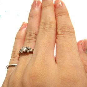 【カルティエ(Cartier)の口コミ】 あまり派手過ぎずいつまでも心に潤いを与えてくれるようなやさしい輝きと…