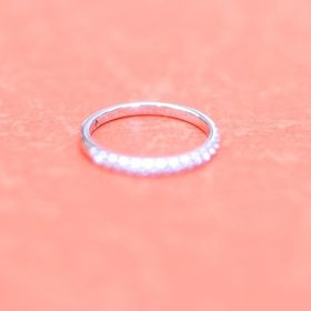 【4℃ BRIDAL(ヨンドシーブライダル)の口コミ】 毎日つけていて違和感のない、予算20万円以下の指輪を探していました。一…