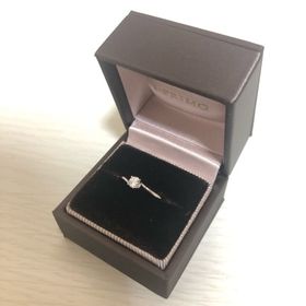 【アイプリモ(I-PRIMO)の口コミ】 デザインが何よりとても素敵で、なめらかな曲線が美しく、派手すぎない優…