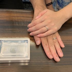 【Disney Cinderella(ディズニー シンデレラ)の口コミ】 中央に石がまとまっているタイプで、シンプルなのでどこに行くにも付けや…