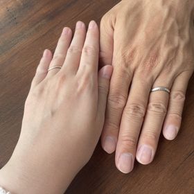 【AMOUR AMULET(アムール・アミュレット)の口コミ】 シンプルさと付け心地を重視しました。どんなシーンでも付けていられるデ…