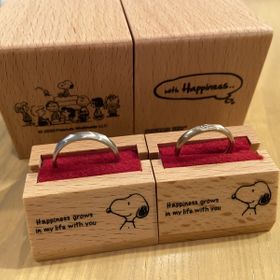 【with Happiness..の口コミ】 形に一癖あるものが欲しくて、外側のデザインが均一ではない加工が入って…