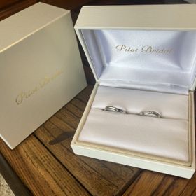 【PILOT BRIDAL(パイロットブライダル)の口コミ】 鍛造指輪を探していて、友人からお勧めされて選びました。
男女ともにつけ…