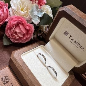 【TANZO.(鍛造指輪)の口コミ】 いろんな店舗を見ていくなかで、鍛造構造の存在を知りました。特にこだわ…