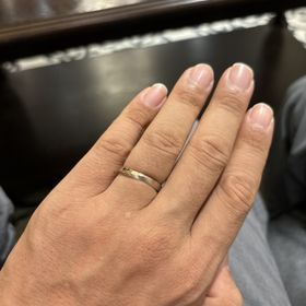 【TANZO.(鍛造指輪)の口コミ】 シンプルながらもオリジナリティがあり、ちょっと控えめだけどシンプルす…