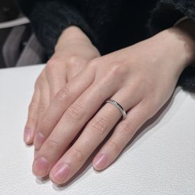 【アイプリモ(I-PRIMO)の口コミ】 シンプルでありながらも個性的で、ゴージャスです！
女性用では上1/3の半…