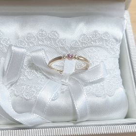 【JEWELRY STUDIO Advance(ジュエリースタジオアドバンス)の口コミ】 少しアンティークな雰囲気も出したかったので、砂消し加工にしました。
普…